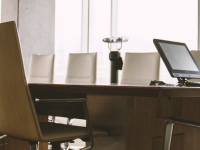 Learning to Negotiate on an Executive Course