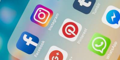 Beyond Twitter and Facebook: Executive Courses in Social Media